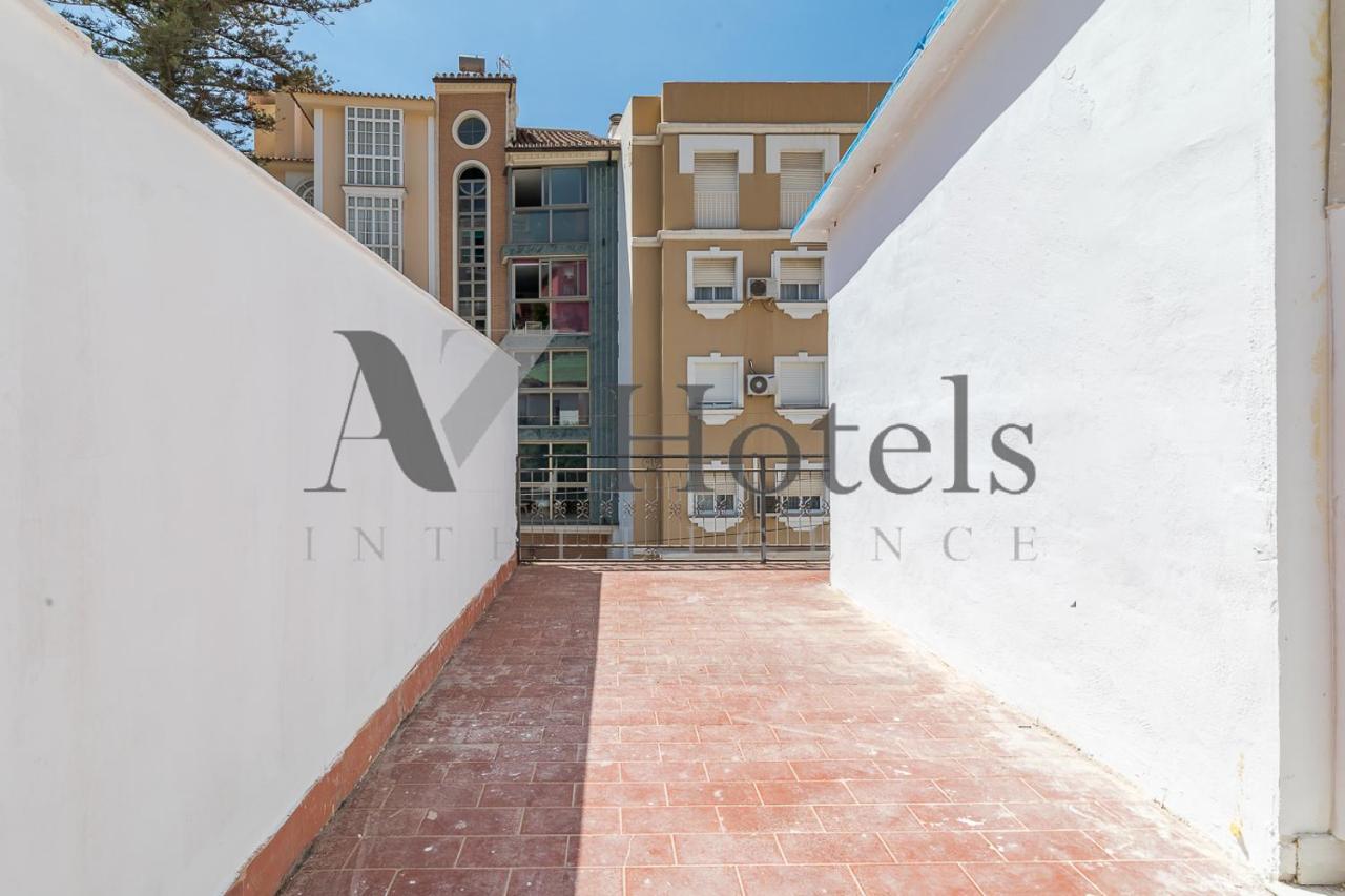 Ayz Silvela - Auto Check-In Property Málaga Exteriör bild