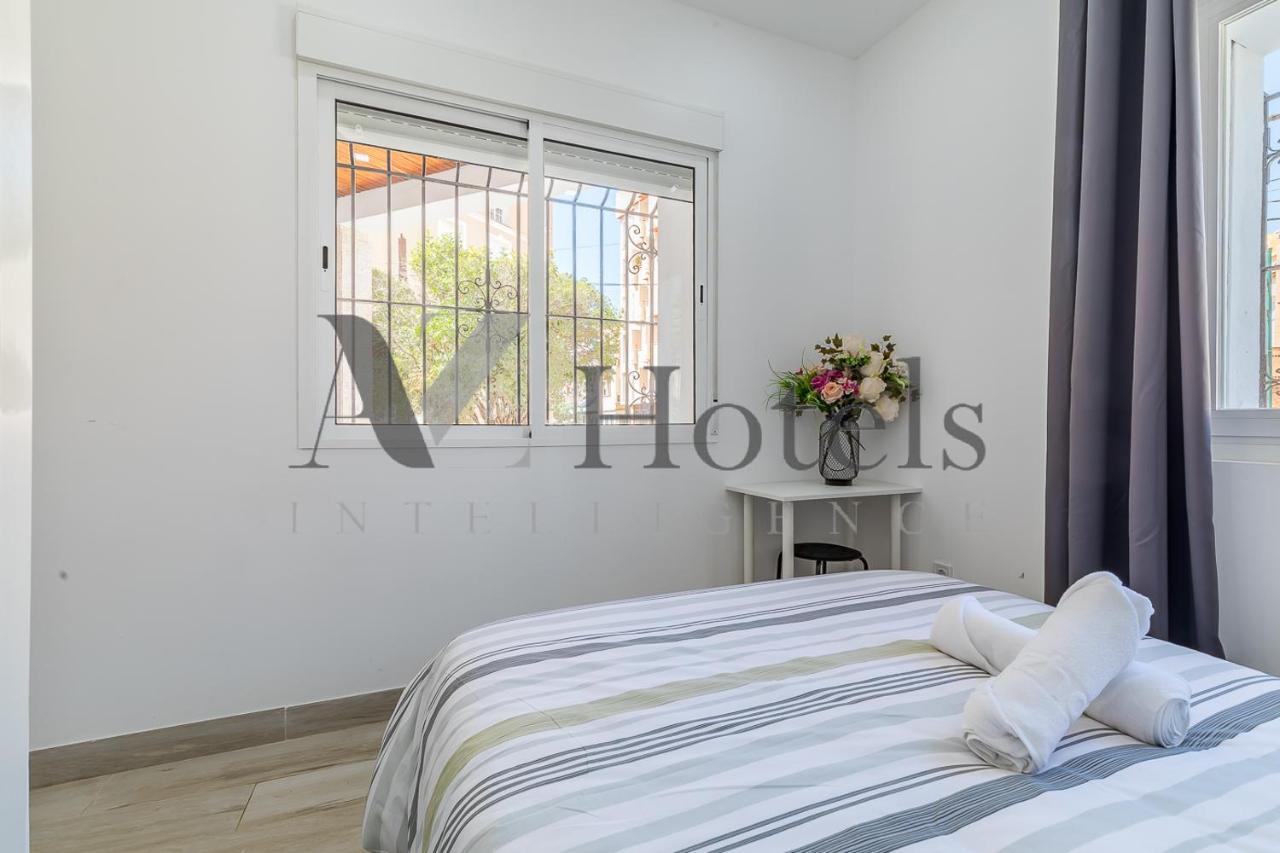 Ayz Silvela - Auto Check-In Property Málaga Exteriör bild